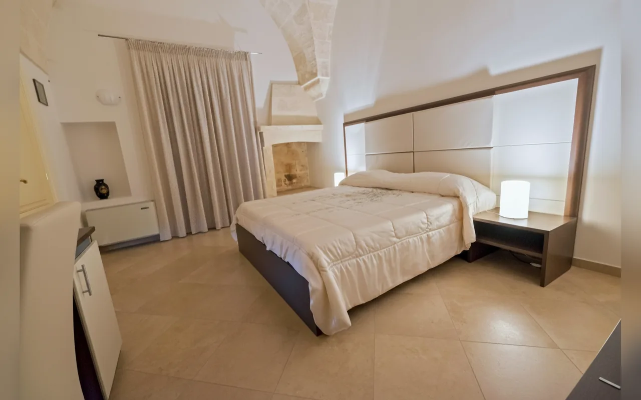 Camera con bagno privato — B&B Monte Castello, Villa Castelli (Puglia) (foto 28)